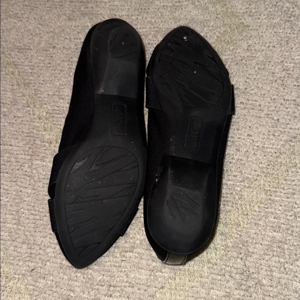 AK Sport Flats Bundle | Black & Navy | Women’s 6 - Picture 12 of 14